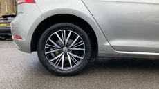 Volkswagen Golf 1.4 TSI SE [Nav] 5dr Petrol Hatchback